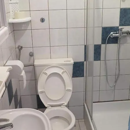Διαμέρισμα Rab Diving Mirko - Two Bedroom With Sea View 5a