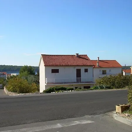 Apartamento Rab Diving Mirko - Two Bedroom With Sea View 5a *